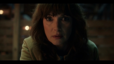Stranger_Things_S05E04_mkv0014.jpg