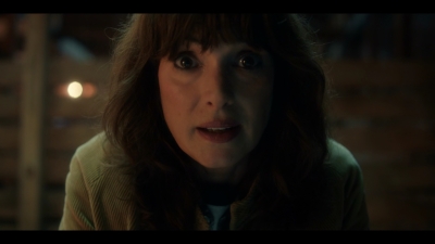 Stranger_Things_S05E04_mkv0016.jpg