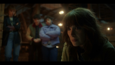 Stranger_Things_S05E04_mkv0035.jpg