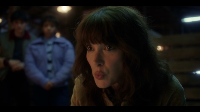 Stranger_Things_S05E04_mkv0077.jpg