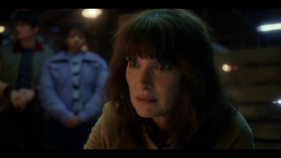 Stranger_Things_S05E04_mkv0093.jpg