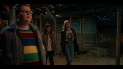 Stranger_Things_S05E04_mkv0483.jpg