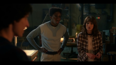 Stranger_Things_S05E04_mkv1105.jpg