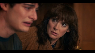 Stranger_Things_S05E07_mkv0774.jpg