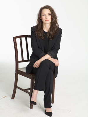 STPromosS01PressShoot_2810529.jpg