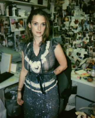 WINONA-BOOK_282029.jpg